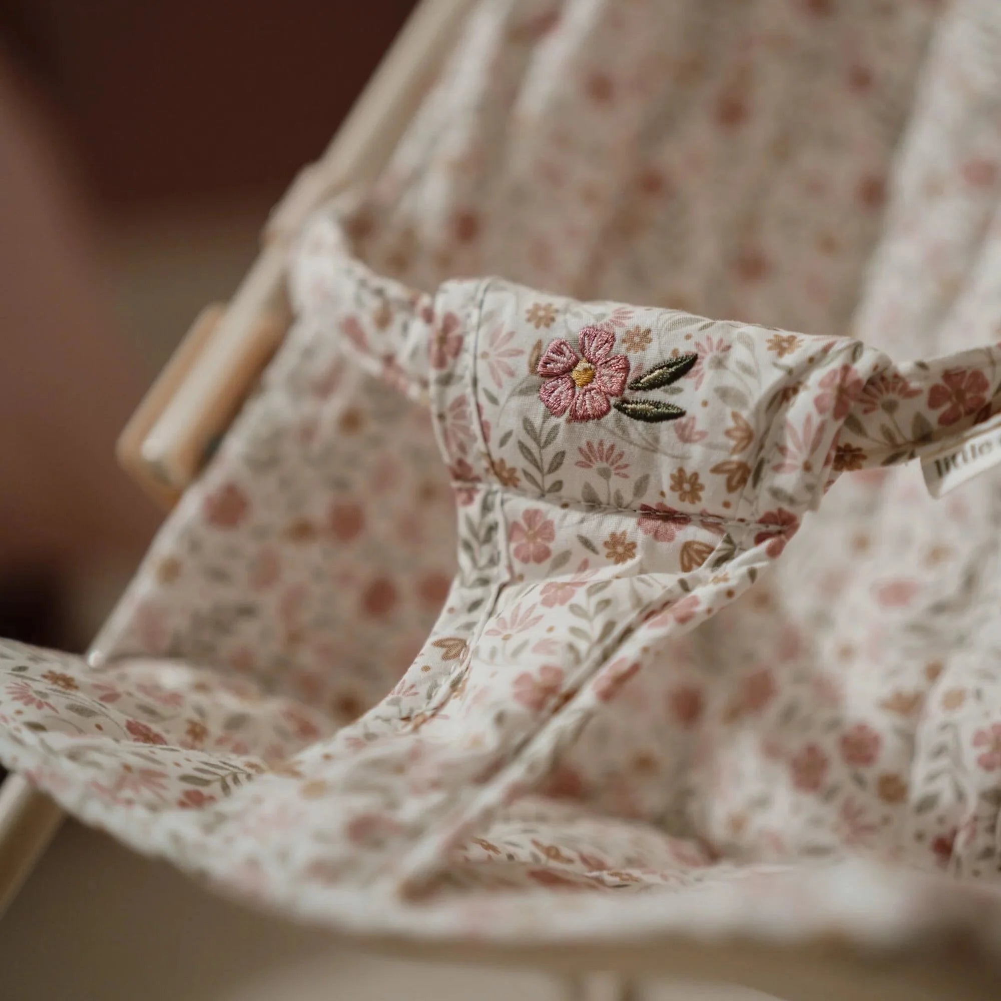 Dúkkukerra samanbrjótanleg - soft flowers - FORPÖNTUN