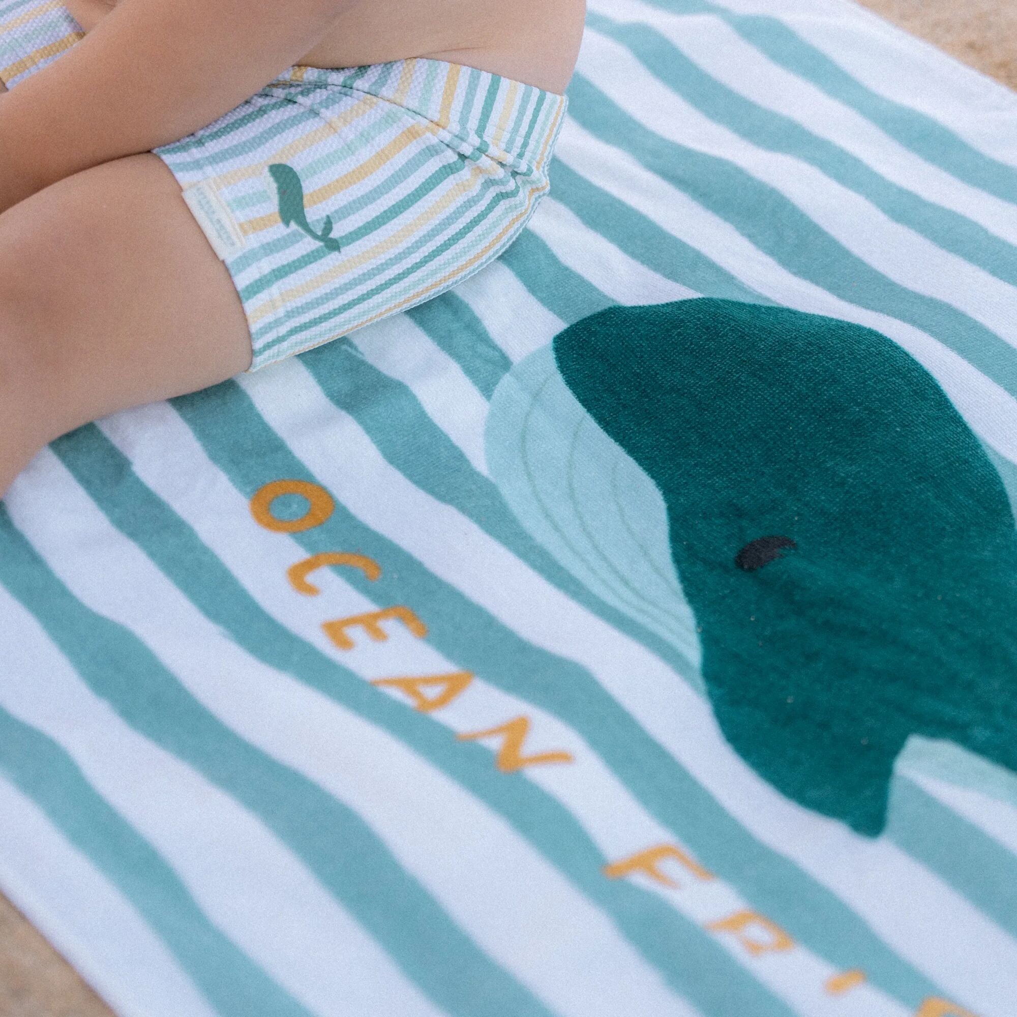 Handklæði - Seashells & stripes