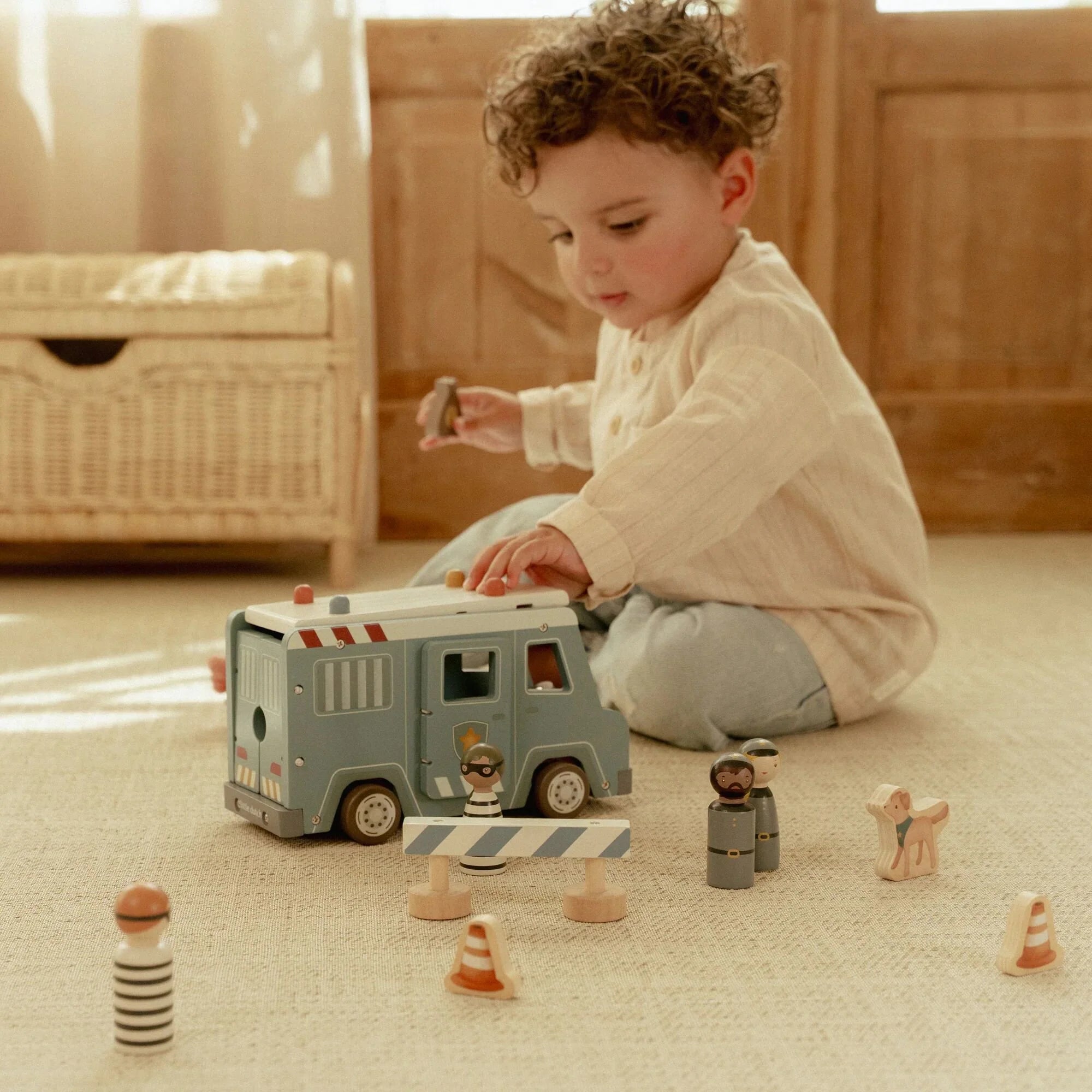 Lögreglubíll - viðar