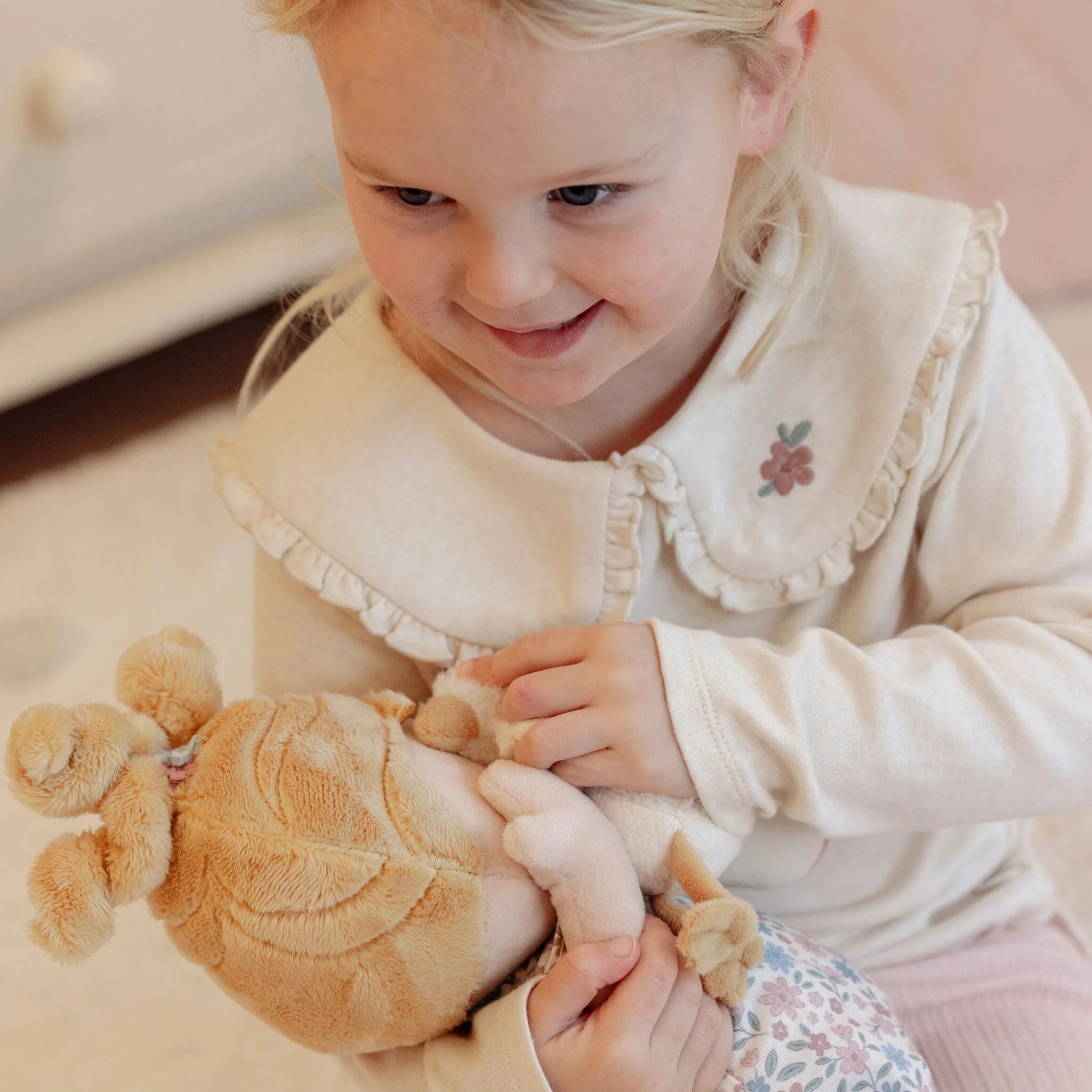 Júlía 40cm