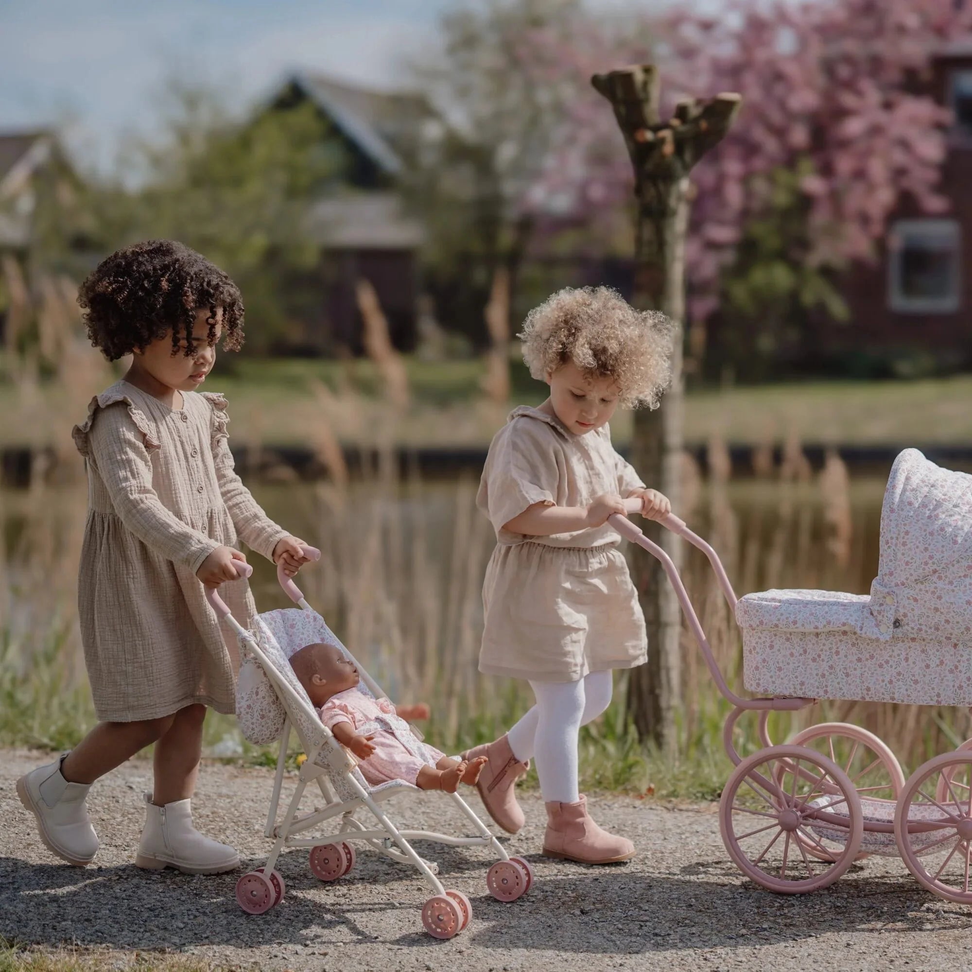 Dúkkukerra samanbrjótanleg - soft flowers - FORPÖNTUN