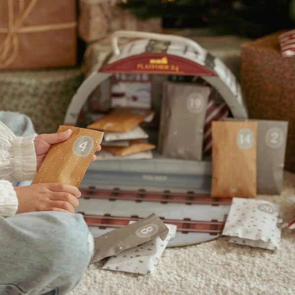 Aðventudagatal - lestarsett 24 pakkar til jóla FORPÖNTUN